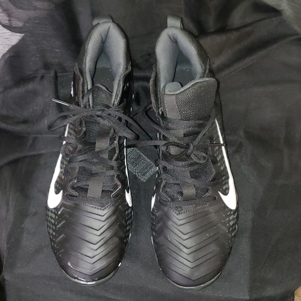 Mens Nike Football Cleats